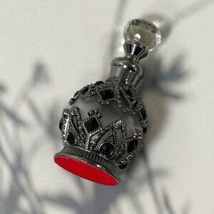 One Reusable 15ml Vintage Diamond-Edged Cone-Shaped Glass Perfume Bottle